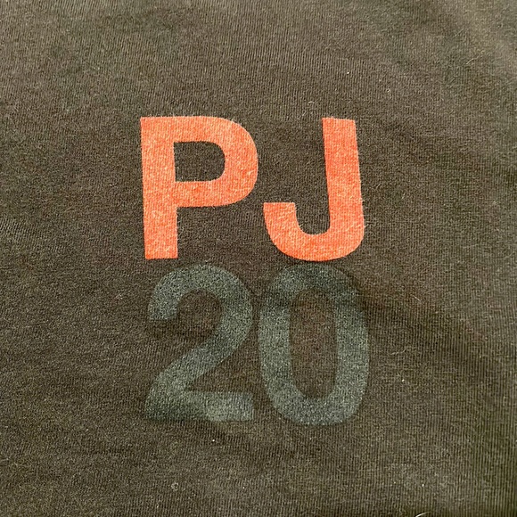 Pearl Jam 20 tshirt size medium - Picture 2 of 6